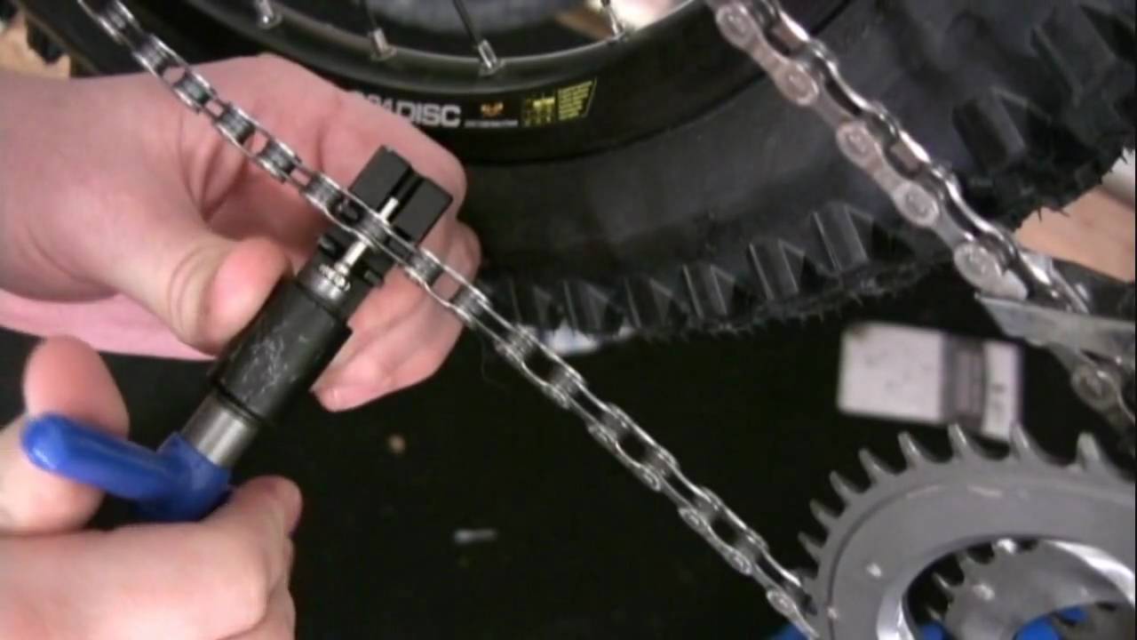 Removal and Installation of Bike Chains - YouTube