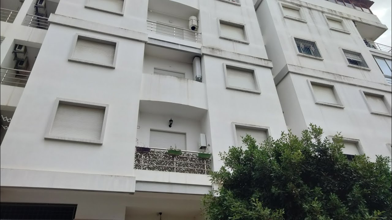 📌 شقة للبيع وسط المدينة طنجة المساحة 105متر 3غرف..كراج سيارات