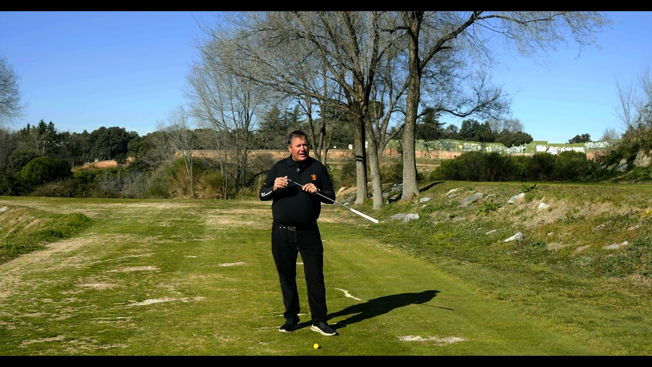 GOLF FÁCIL: Corrige el el fallo del desplazamiento lateral | SOMOSGOLF