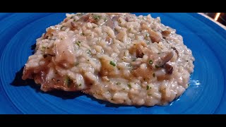 Risotto ai Funghi Porcini Secchi, il metodo semplice per fare un risotto gustoso