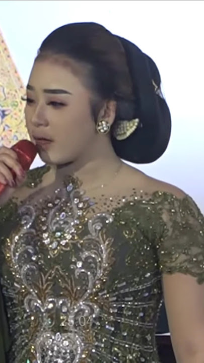 Cowok ngganteng nglarani ati #nikensalindry #wayangkulit #cakyudhobakiak #