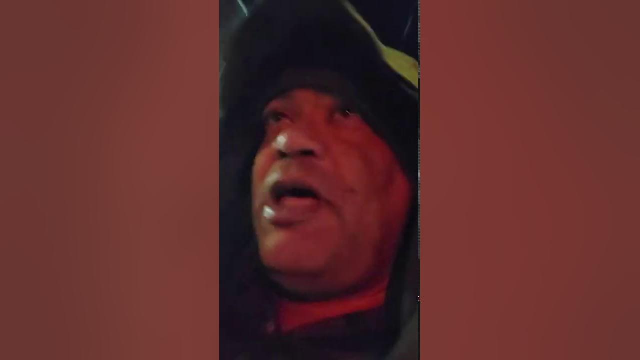 bloods and Latin Kings versus the crips in c74 rikers island 1997. YouTube