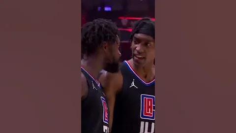 ｜這畫面很罕見！貝弗利過掉CP3之後盯著CP笑｜ - 天天要聞