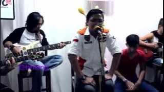 Ungu   Andai Aku Bisa Akustik