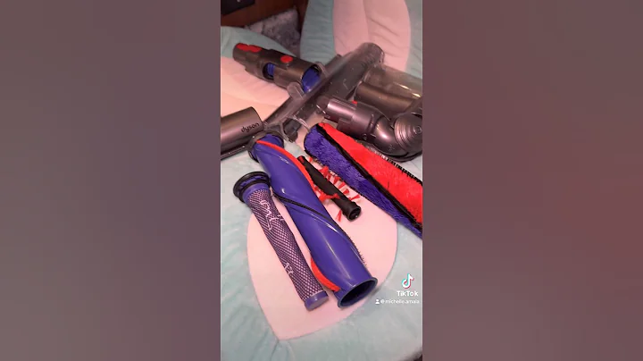 Dyson Deep Clean #deepclean #cleaning #cleaningmotivation #cleanwithme #dyson #sahm #fyp #shorts