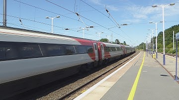 Virgin Trains 225 passes St. Neots (18/7/16)