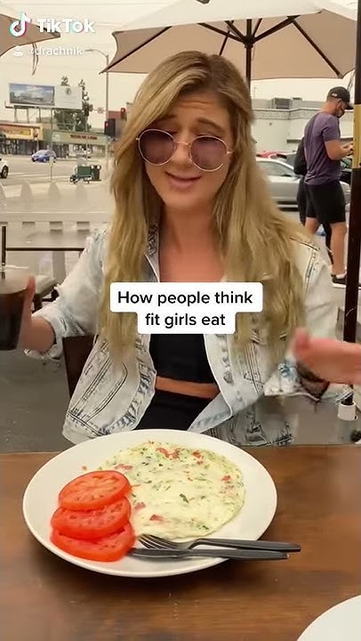 what-you-think-fit-girls-eat-vs-what-they-actually-eat-l-youtube