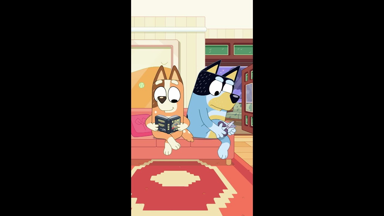 Can Mum And Dad Smoochie Kiss Shorts Bluey