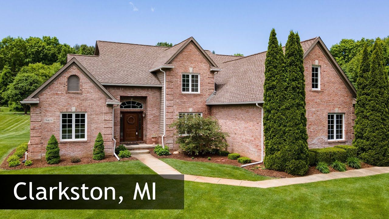 Tour of 9423 English Oak Dr Clarkston, MI Real Estate & Homes YouTube