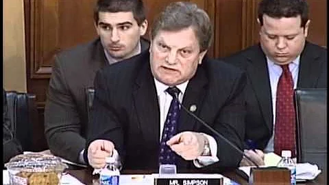 Simpson Questions Energy Secretary Chu during an E&W Hearing