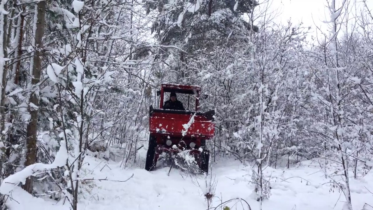 Трактор Т-16 первый снег. Шассик. - YouTube