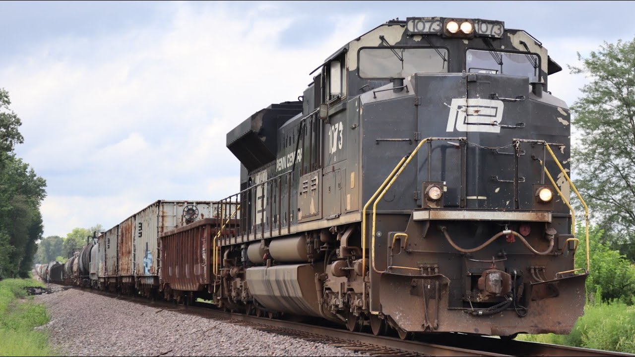 NS 1073 / Albion, IL