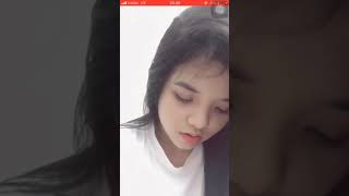 Môi Đẹp Quá Chỉ Muốn Cắn Một Cái Mbbg