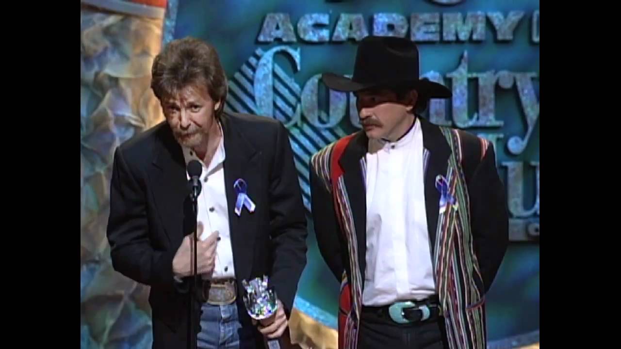 Brooks and Dunn Win Top Vocal Duet ACM Awards 1995 YouTube