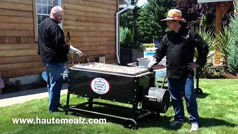 How to Roast a Pig in La Caja China ~ Chef Perry P...
