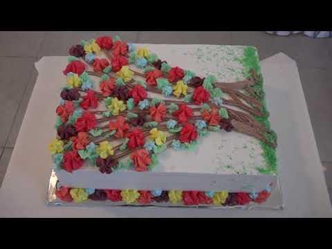 საკრებულოს თავმჯდომარემ ლეიკემიით დაავადებული ბავშვებს  ნიღბების თეატრში უმასპინძლა