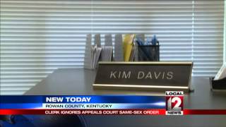 The Latest: Kentucky clerk again refuses to grant license