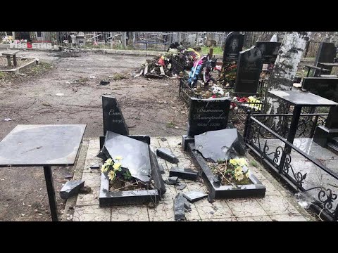 Обстрелы Харькова: горожан просят не посещать кладбища и храмы на Пасху