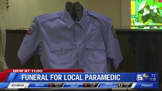 Family, friends, first responders pay respect to Knox County 'Hiking Paramedic'
