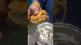 Parantha burger✅ shaheen bagh? #food #chicken #delhi #nonveg #viral