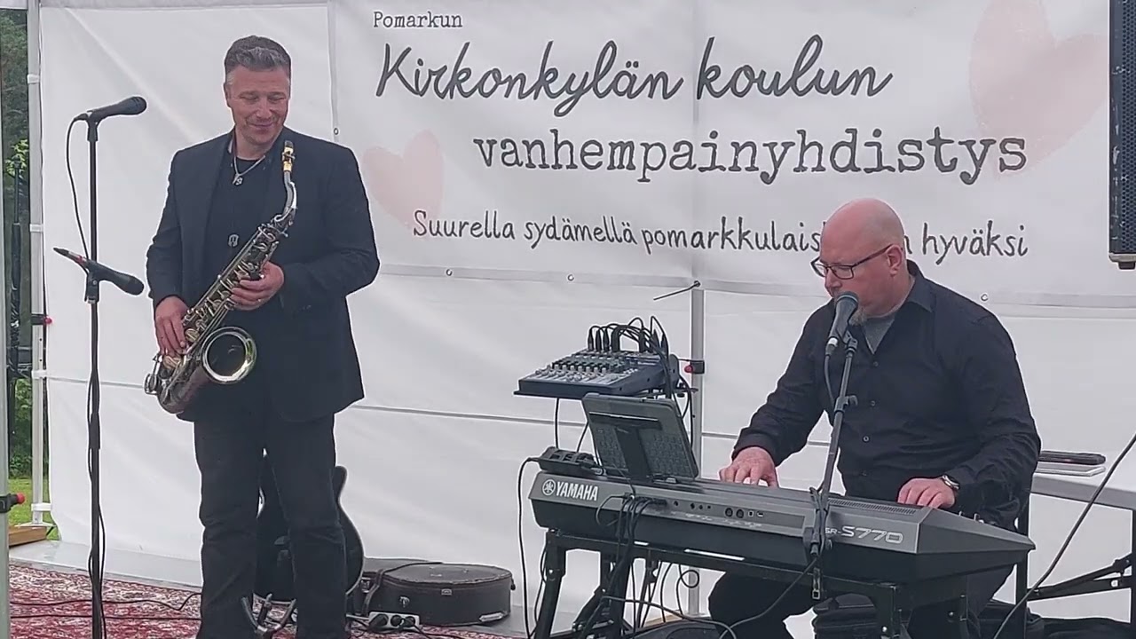 Janne Tulkki - Jos hetken aivan hiljaa ollaan vaan