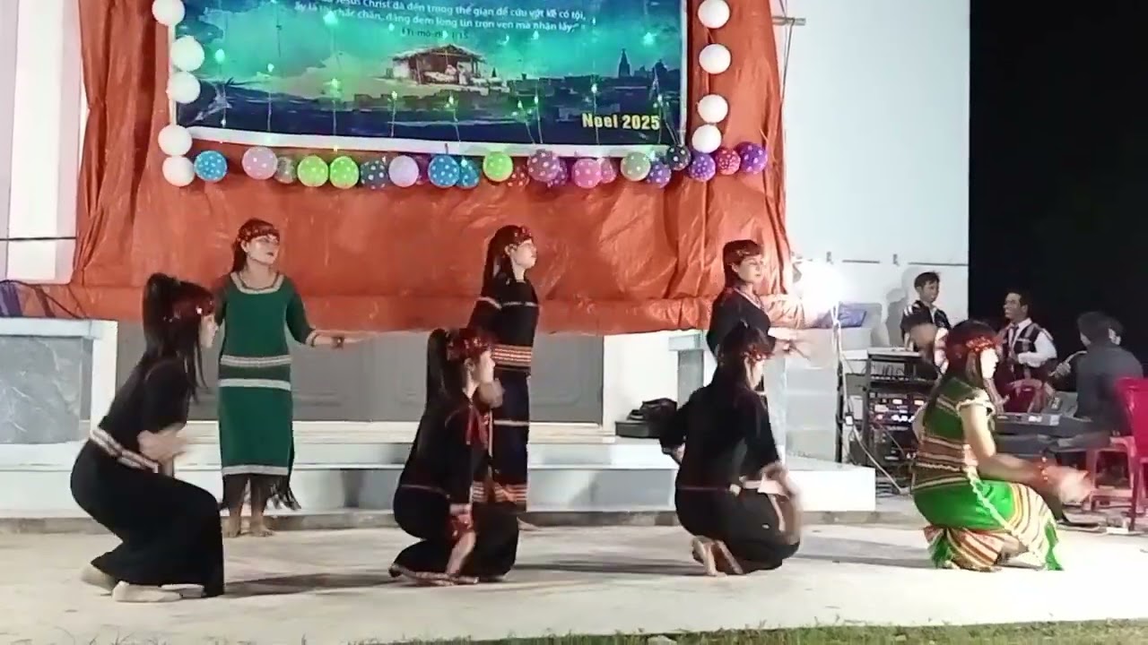 Đêm nhảy múa giáng Sinh noel, ngày 25/12/2025