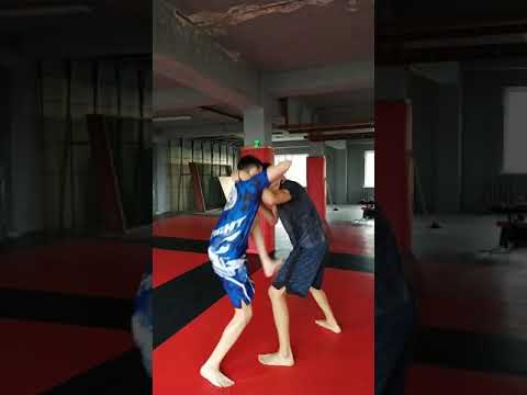 видео: ГРЕППЛИНГ НЕОБЫЧНЫЙ ПРИЕМ / GRAPPLING /WRESTLING