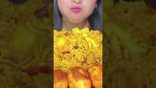 chowmin with boiled eggs eating ASMR MUKBANG @MaddyEats