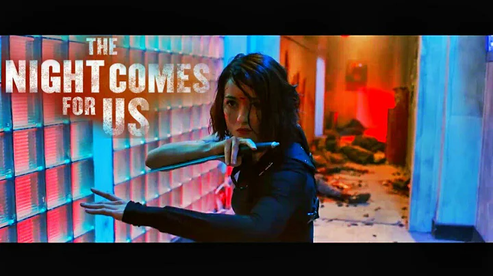 The Night Comes For Us - Julie Estelle (The Operat...