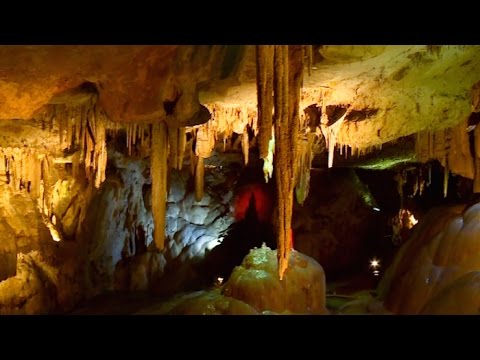 Patrimoine : les extraordinaires grottes de Btharram - YouTube