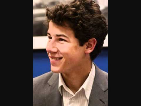 Nick Grooms Photo 9