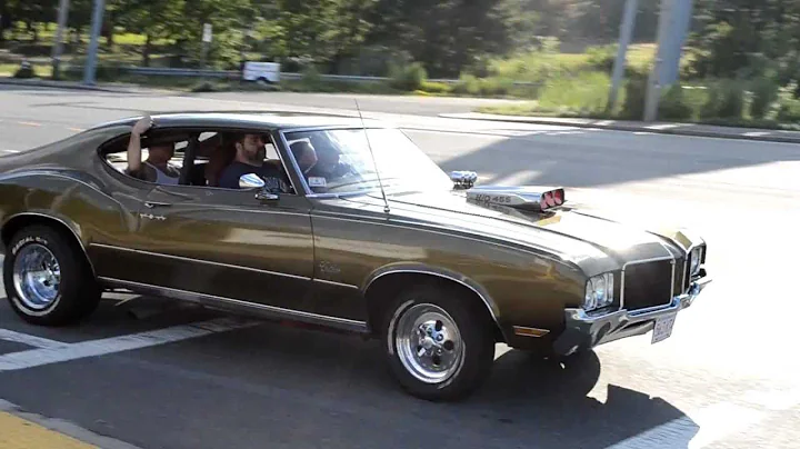 LOUD Oldsmobile acceleration