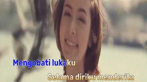 Vita Alvia   Bukan Yang Pertama