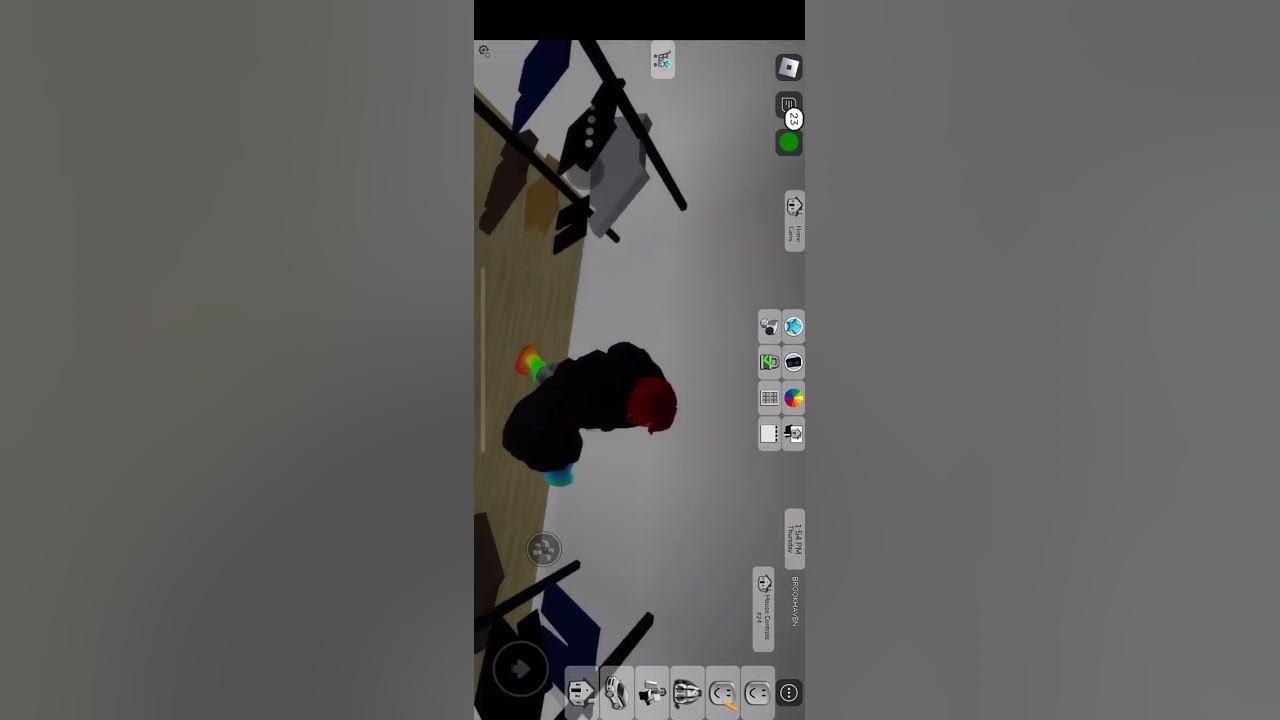Playing games on my phone youtube