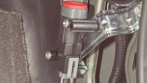 Ford fuel cut off switch (inertia switch) Part 1