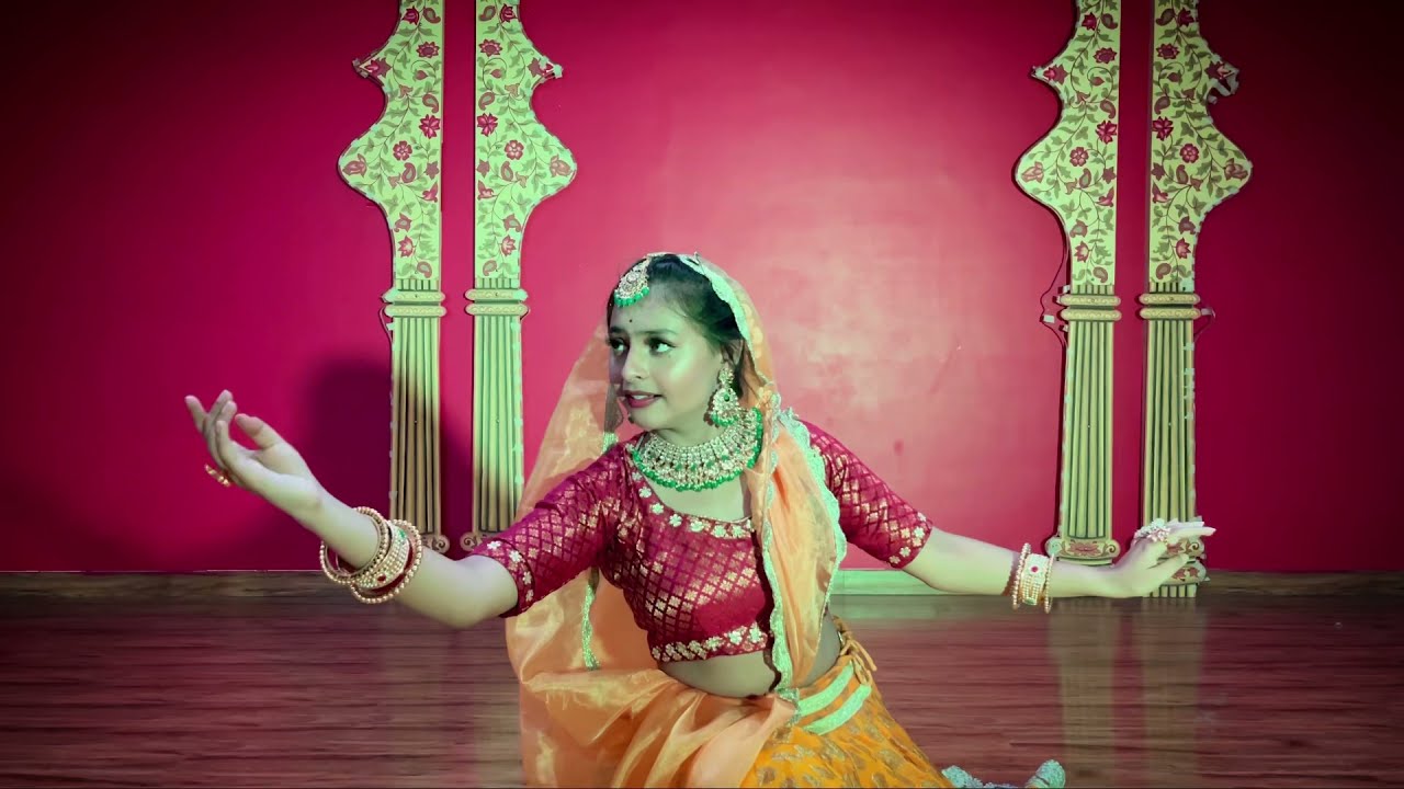 MOHE PANGHAT PE - LATA MANGESHKAR-MUGHAL-E-Azam-OLD HINDI SONG MADHUBALA - HEMANT DEVARA