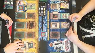 R4 Weevil vs Weevil - Yu-Gi-Oh Speed Duel Streets of Battle City Release - EdgeMarquis vs Duel Dad