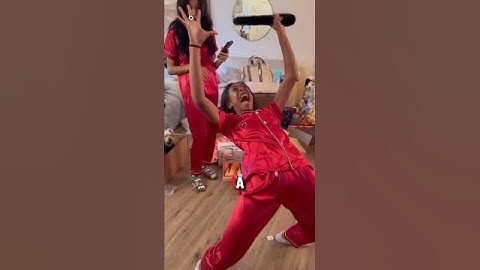 She got the best Christmas gift 🎁 | #shorts #funny #facts #viralshorts #youtubeshorts #trending