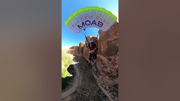 Must watch landing for Tandem BASE Moab jump! Wow