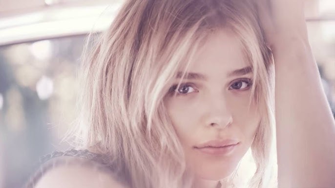 Chlöe Grace Moretz sobre estreia nas comédias: Foi bem empolgante - Quem