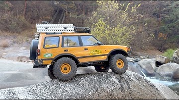 FMS FCX10 Land Rover Discovery | Camel Trophy Edition | 1/10 scale RC Car off-road driving - 2