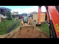 котлован для бассейна.Работа в паре CASE 185 / KUBOTA KX 037