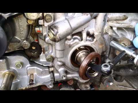 Removing oil seals with Lisle seal puller