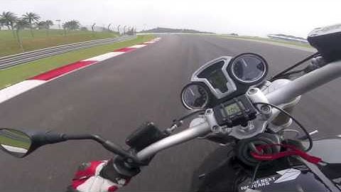 BMW Motorrad Trackday with RNineT in Sepang
