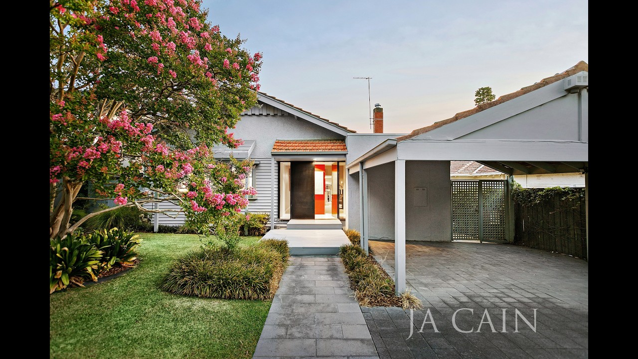 JA CAIN: 18 Kerferd Road Glen Iris