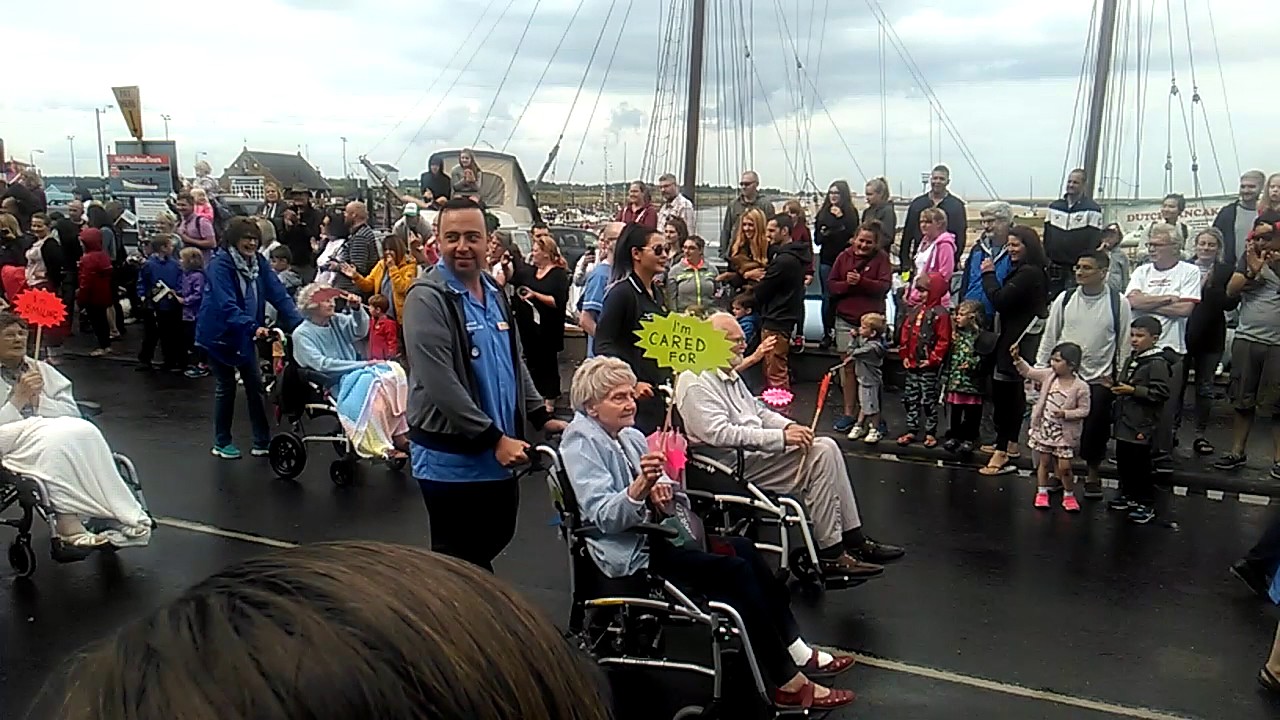 Carnival 2017. Wells Next The Sea.(14) YouTube Carnival 2017. Wells Next The Sea.(14) YouTube