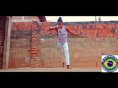 tutorial de capoeira combinação armada aú de coluna P/frente é finalizar com aú trançado