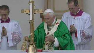 La liturgia de Benedicto XVI, según Guido Marini, su Maestro de Ceremonias