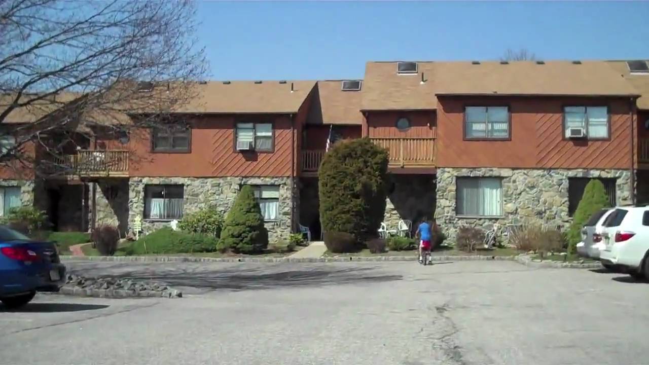 Brookside Heights, Wanaque, NJ (filmed March 2010) YouTube