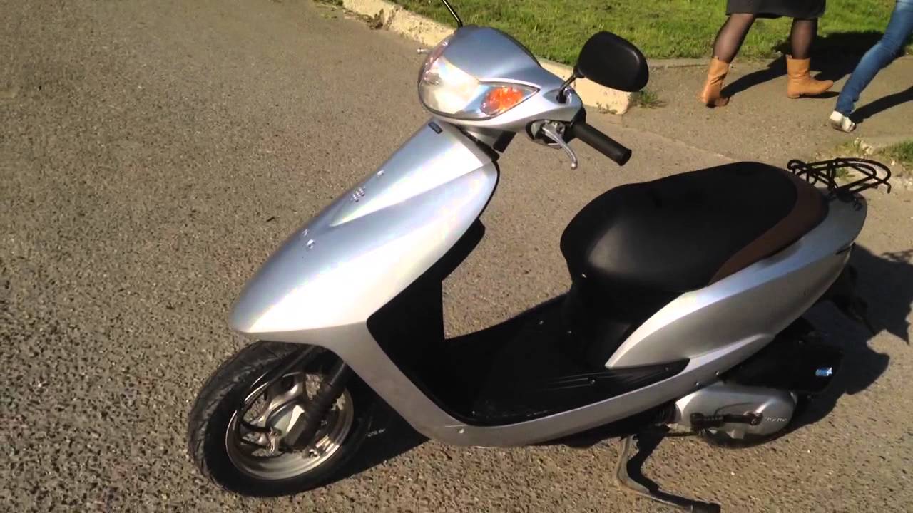 Honda dio af 68